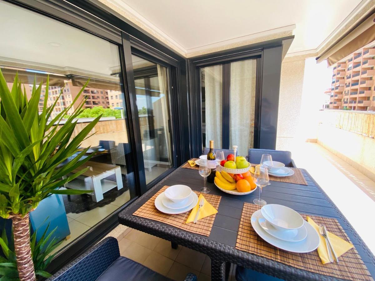 M & B Beach Apartment Валенсия Экстерьер фото