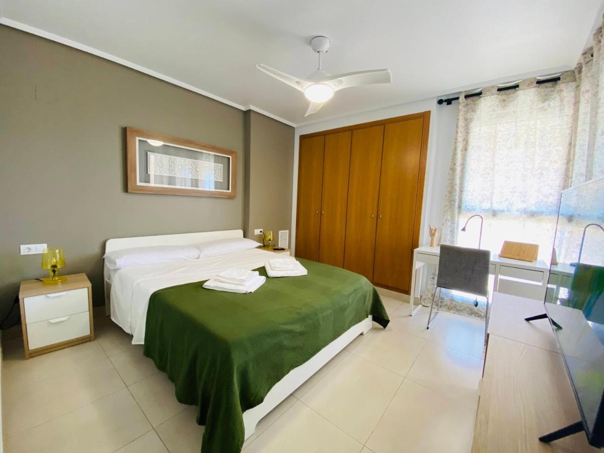 M & B Beach Apartment Валенсия Экстерьер фото